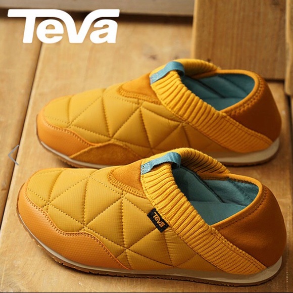 teva ember moc yellow